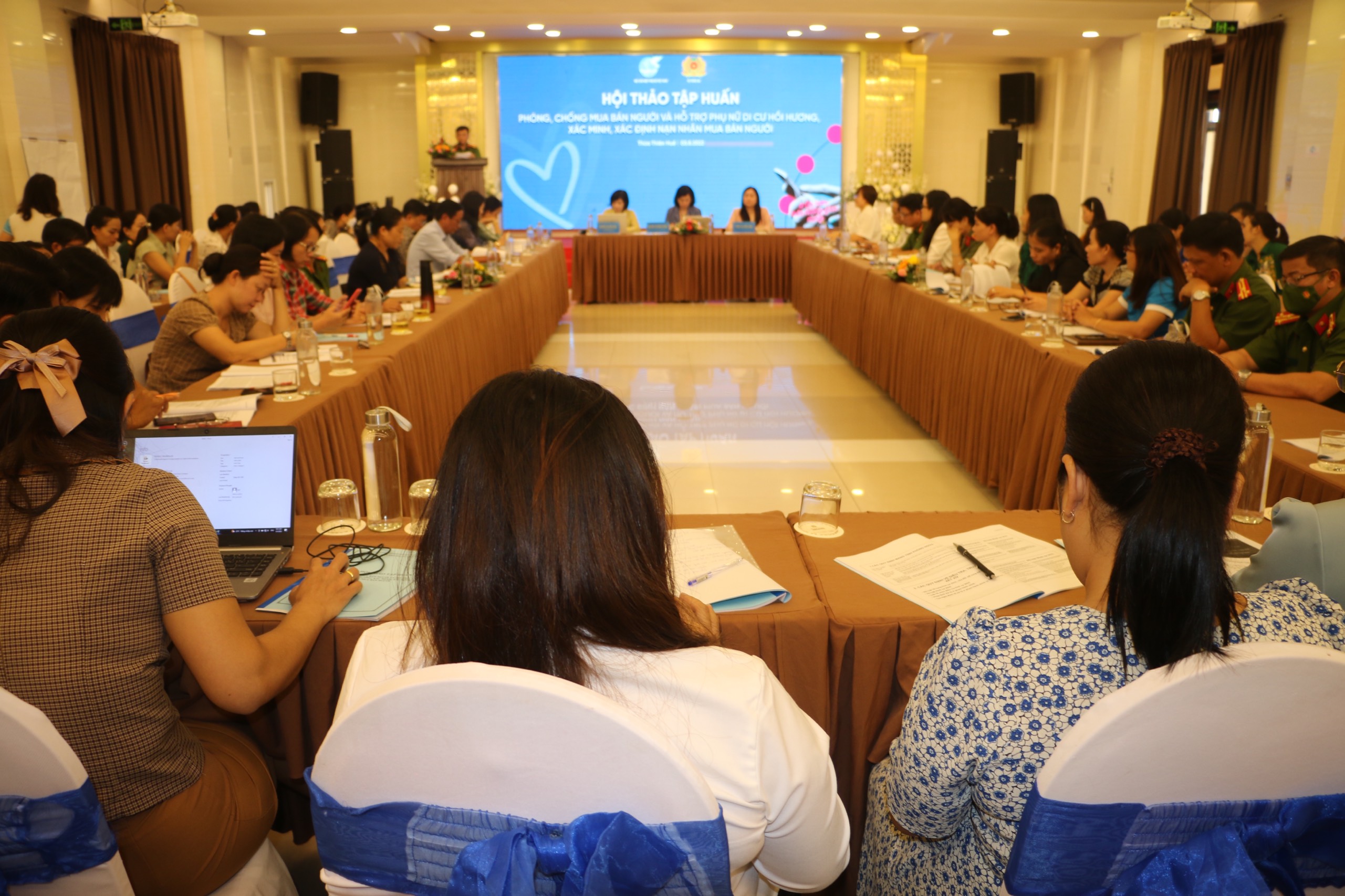 Hỗ trợ phụ nữ di cư hồi hương và nạn nhân bị mua bán trở về