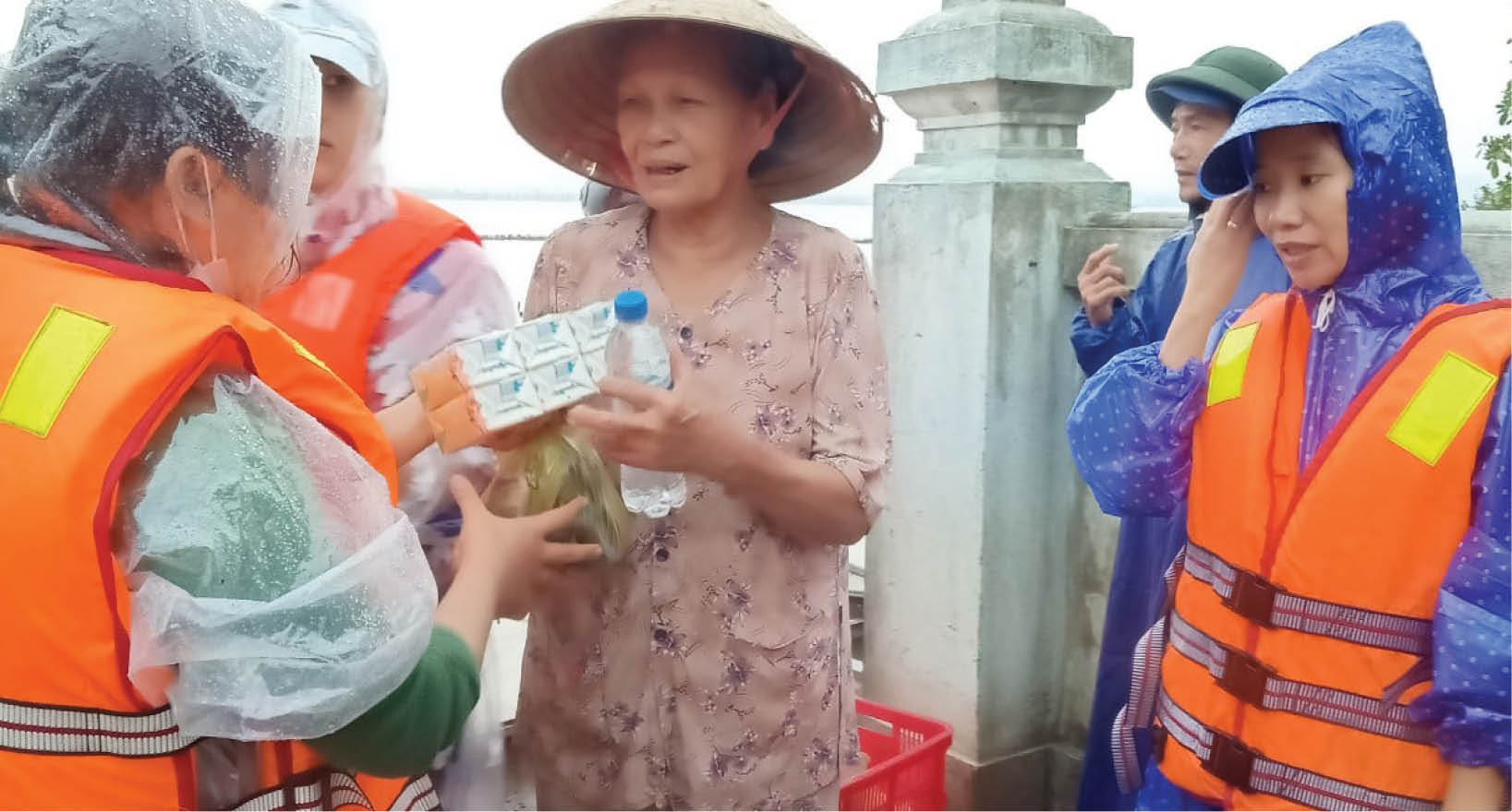 Cơ sở không xa…