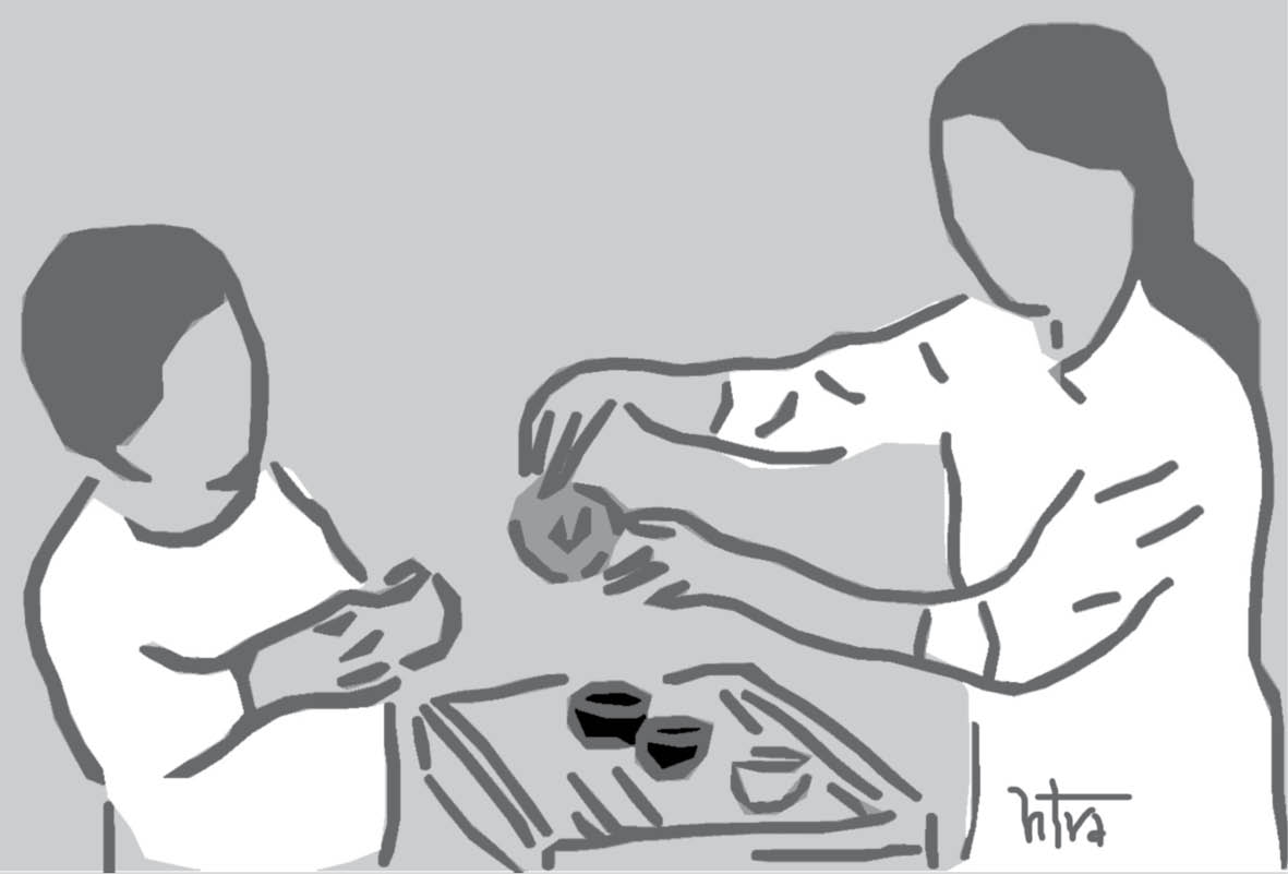 Bộ ấm trà cũ