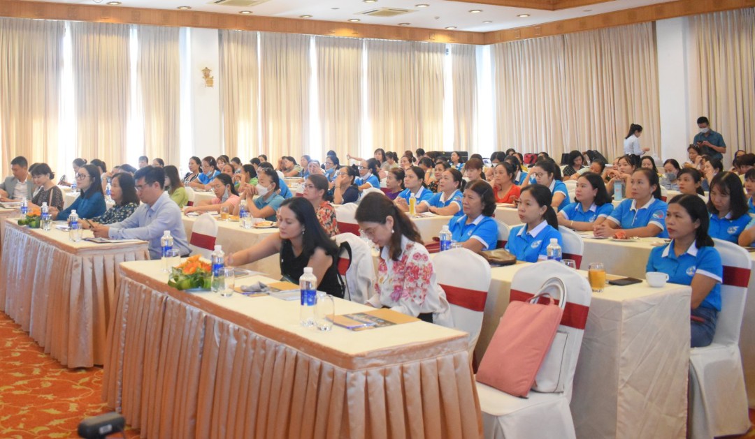 Truyền cảm hứng và khai mở tư duy “doanh nhân kiến tạo tương lai”