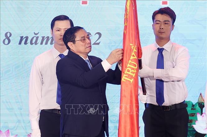 Giải phóng nguồn lực tài nguyên cho phát triển, bảo vệ môi trường sống an toàn cho nhân dân