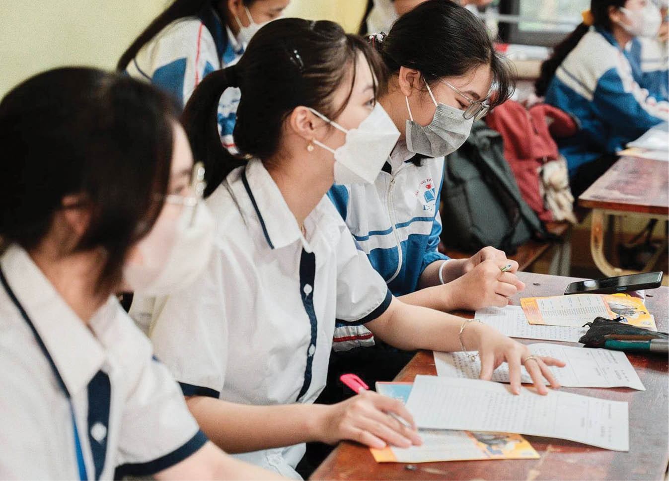 Cẩn trọng trước “bẫy” điểm sàn