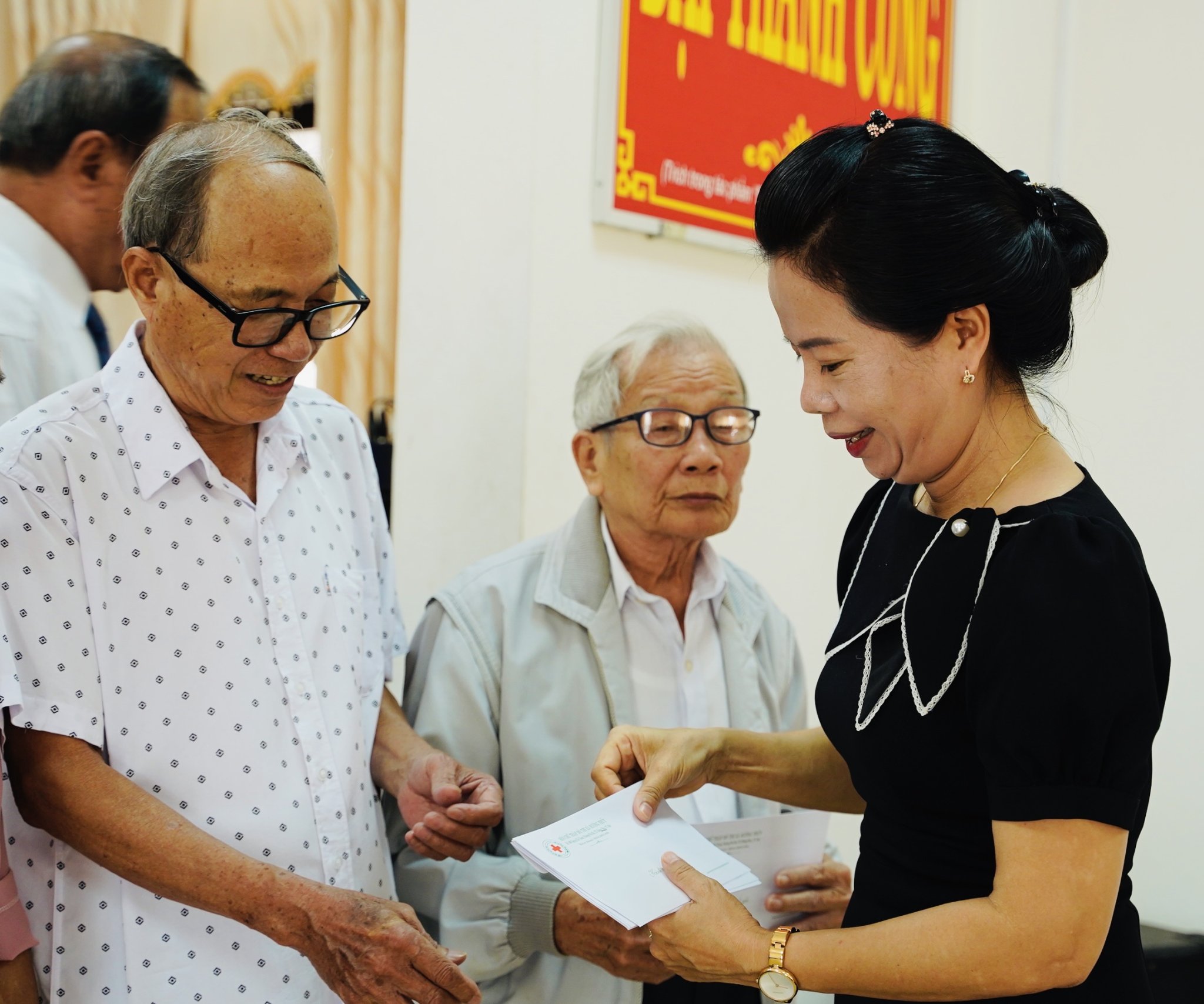 Chia sẻ cùng nạn nhân chất độc da cam dioxin