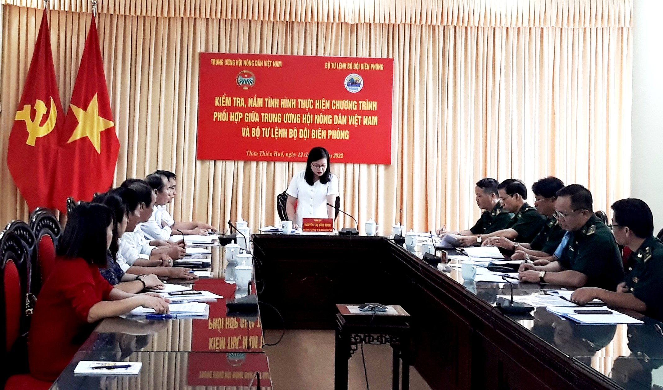 Kiểm tra thực hiện chương trình phối hợp giữa Hội Nông dân và Bộ đội Biên phòng