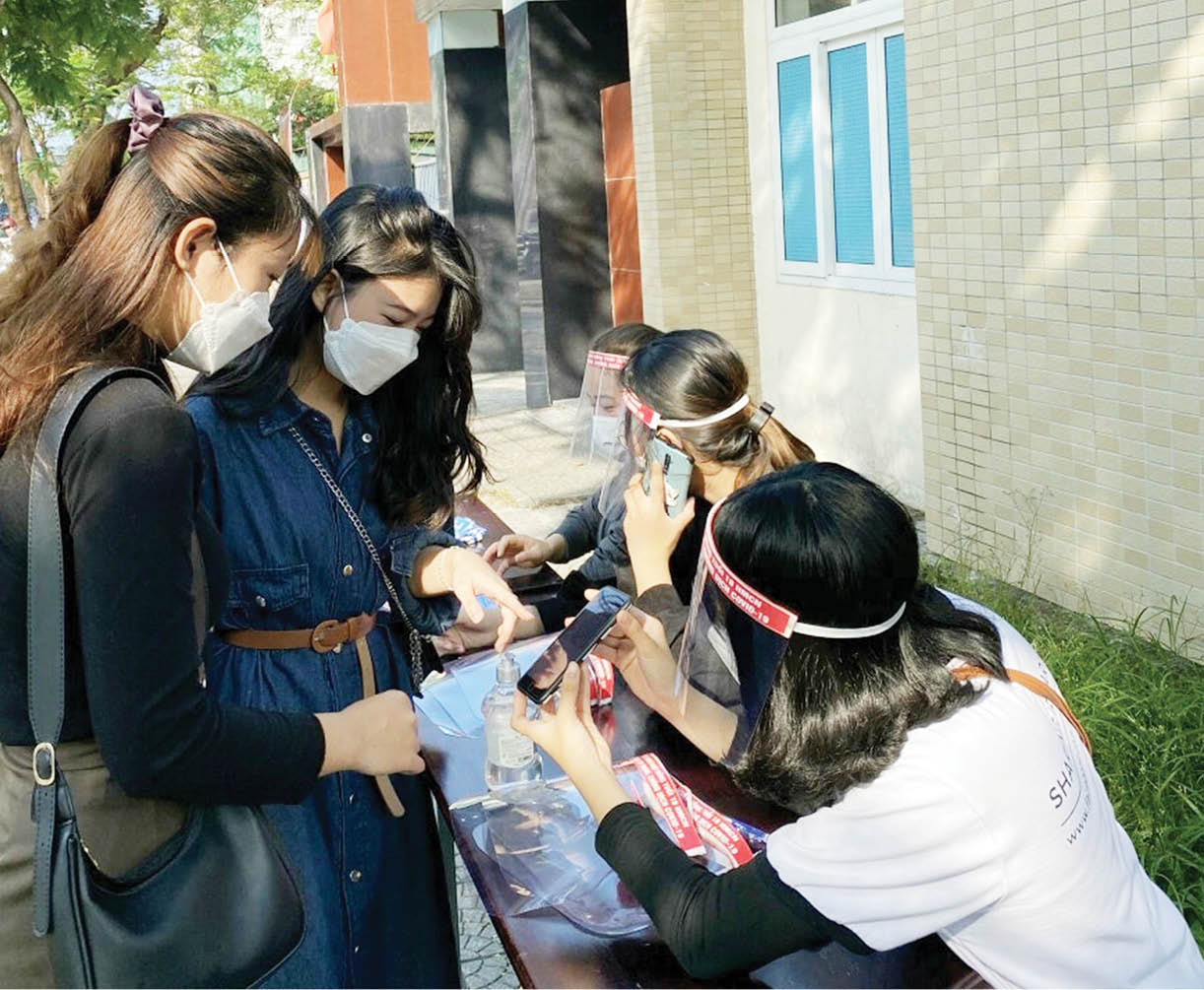 Tiếp sức cho tân sinh viên