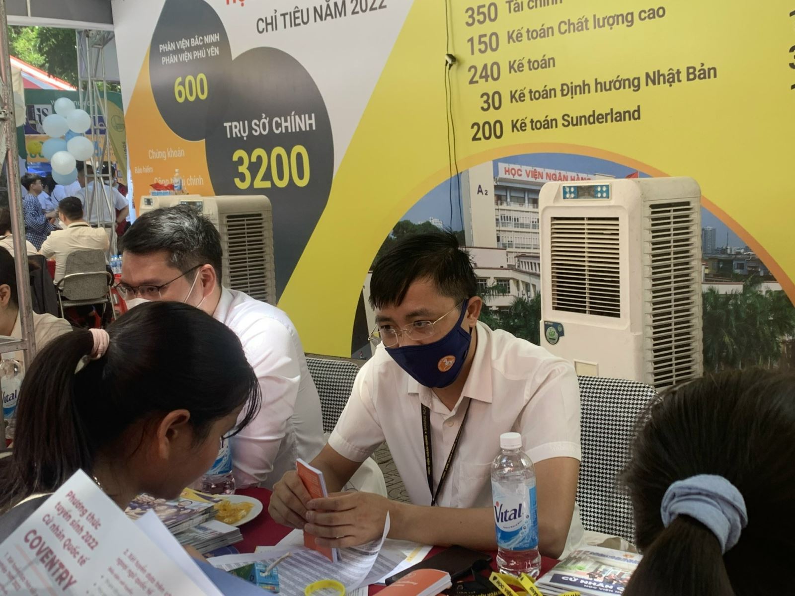 Bộ Giáo dục và Đào tạo yêu cầu cơ sở đào tạo thực hiện những quy định sau trong tuyển sinh