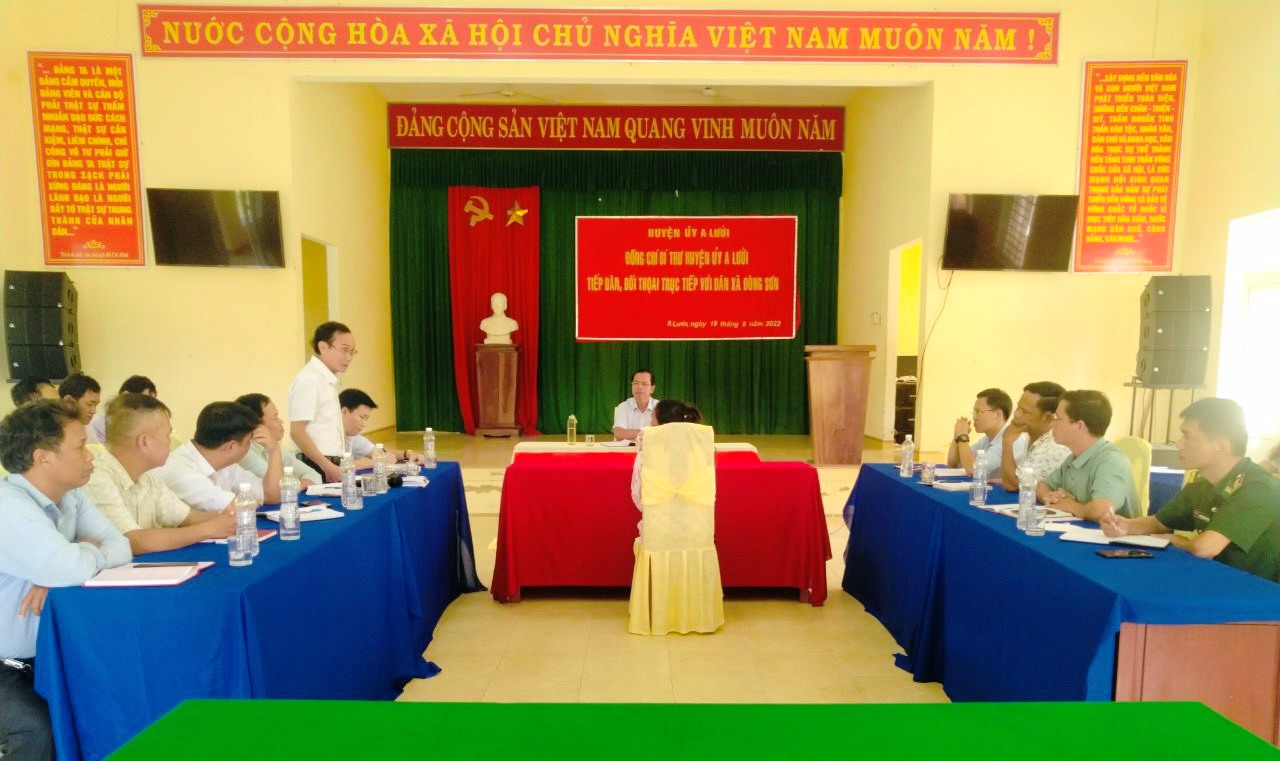 A Lưới tiếp công dân định kỳ tại xã Đông Sơn