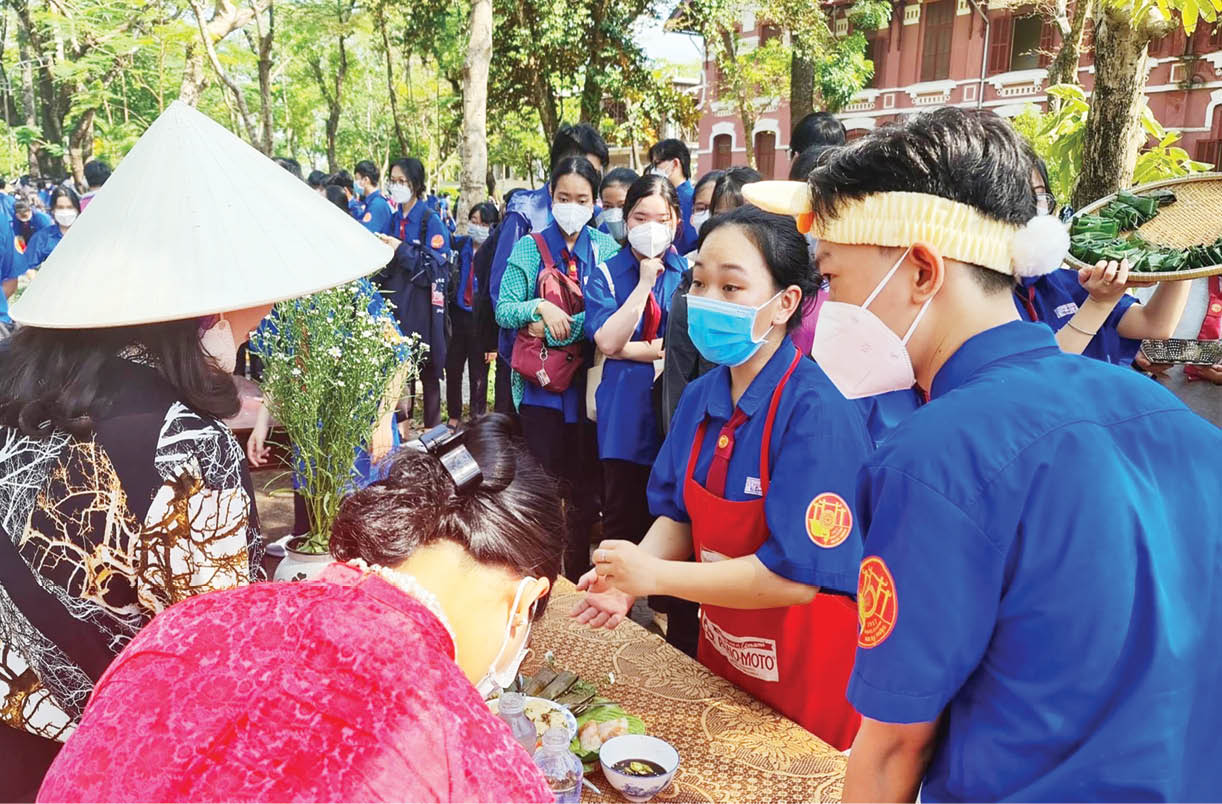 Trải nghiệm  hướng nghiệp
