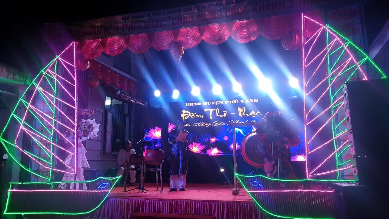 Hào hùng “Đêm thơ nhạc chào mừng Quốc khánh 2 9”