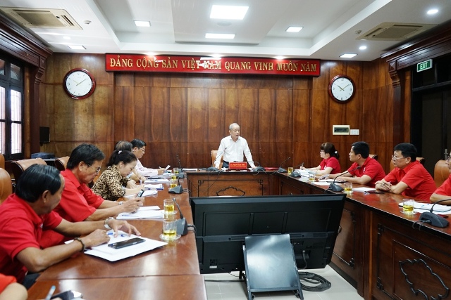 Xây dựng các địa chỉ nhân đạo, giúp đỡ hộ dân thoát nghèo bền vững