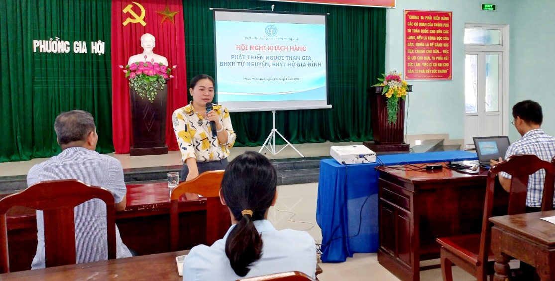 Giới thiệu các chính sách bảo hiểm xã hội, bảo hiểm y tế hộ gia đình