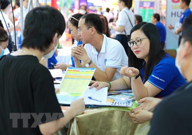 Chi tiết cách nộp lệ phí xét tuyển đại học trực tuyến năm 2022