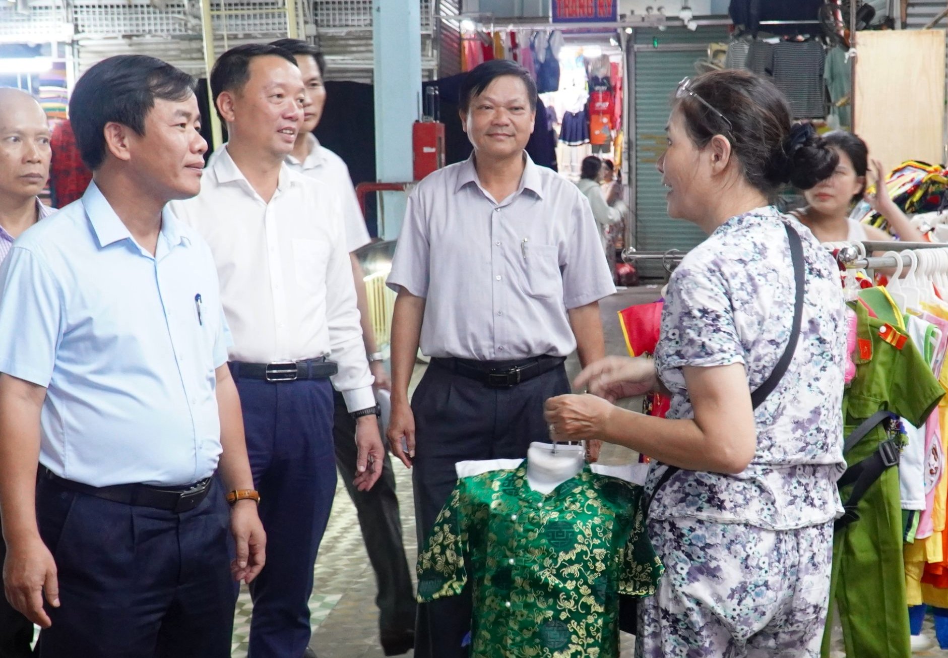 Chỉnh trang chợ Đông Ba gắn liền với đảm bảo các giá trị lịch sử, văn hóa
