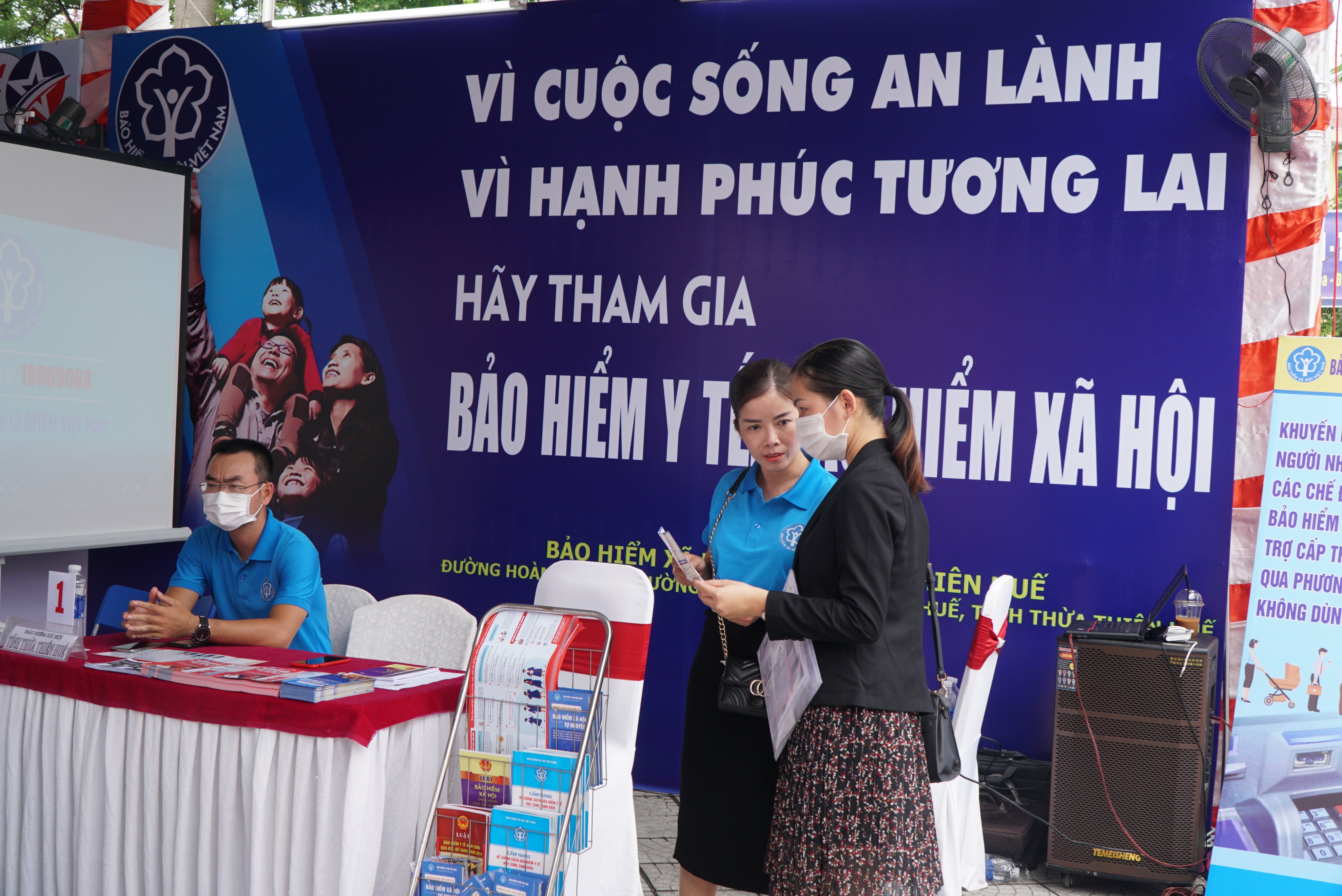 Tăng tỷ lệ người trong độ tuổi lao động tham gia bảo hiểm xã hội tự nguyện