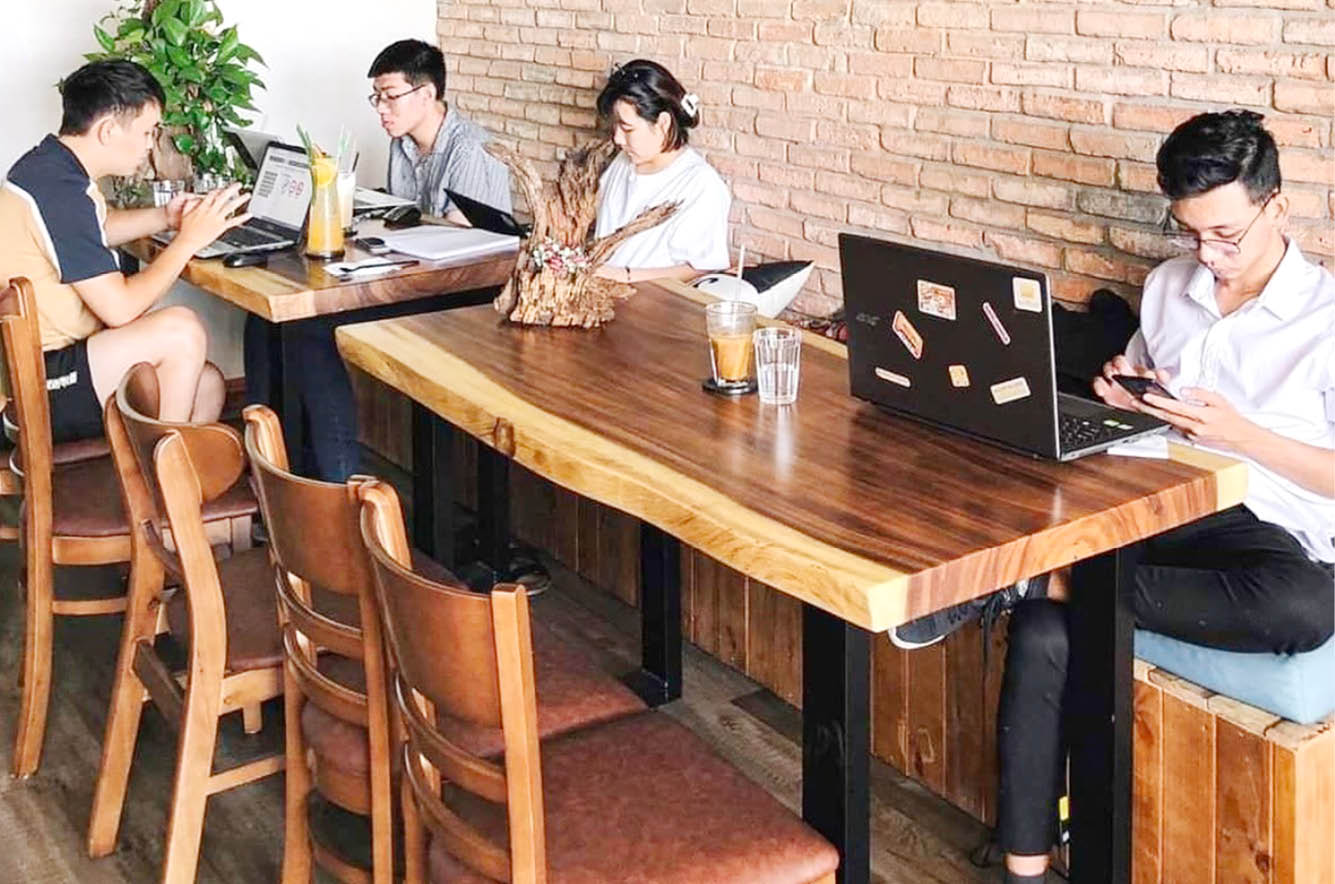 Hybrid working - mô hình làm việc mới được yêu chuộng