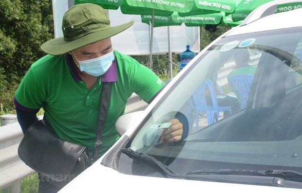 Bộ GTVT ủng hộ nâng cấp tài khoản ETC thành trung gian thanh toán