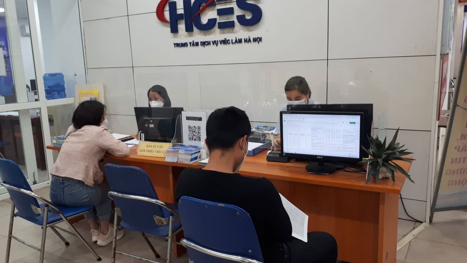 Thiếu lao động cục bộ đang diễn ra tại một số ngành