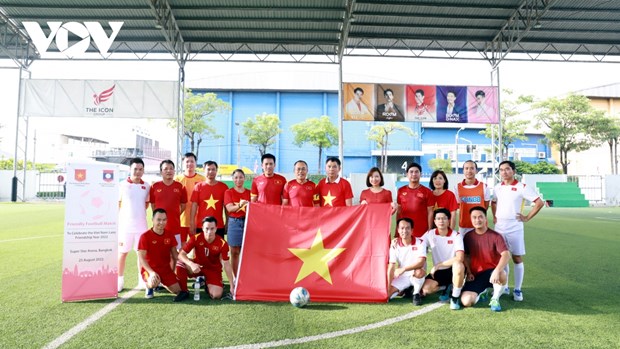 Đại sứ quán Việt Nam và Lào tại Thái Lan giao lưu, tăng tình hữu nghị