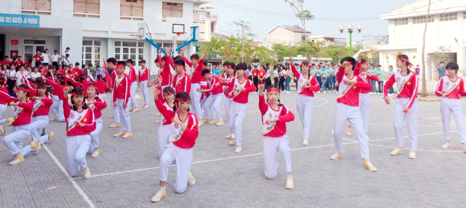 Nâng cao chất lượng giáo dục toàn diện gắn với phát triển tài năng