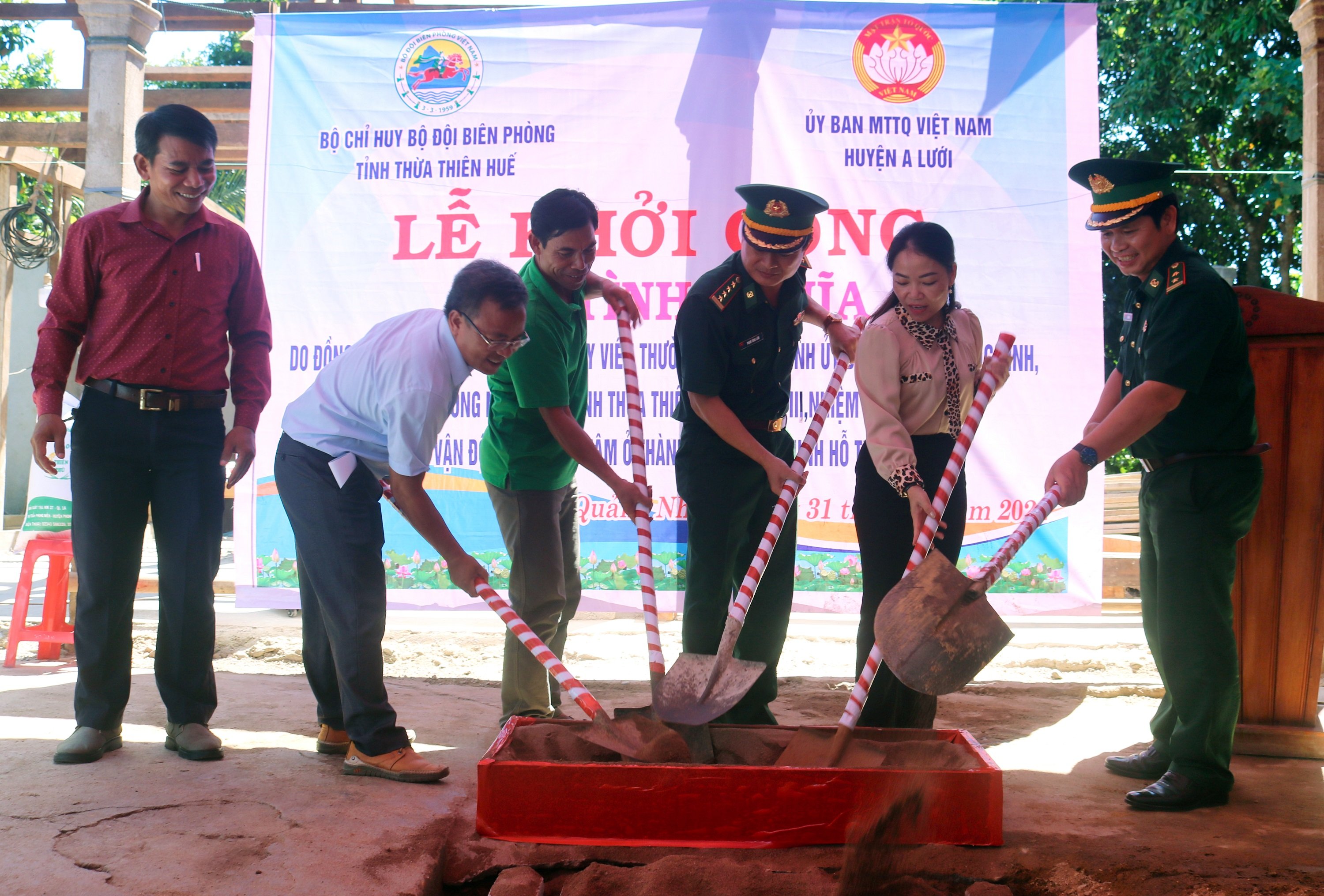 Khởi công xây dựng nhà tình thương cho người nghèo huyện A Lưới