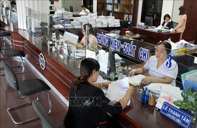Chính sách tài khóa  Liều thuốc cho nền kinh tế