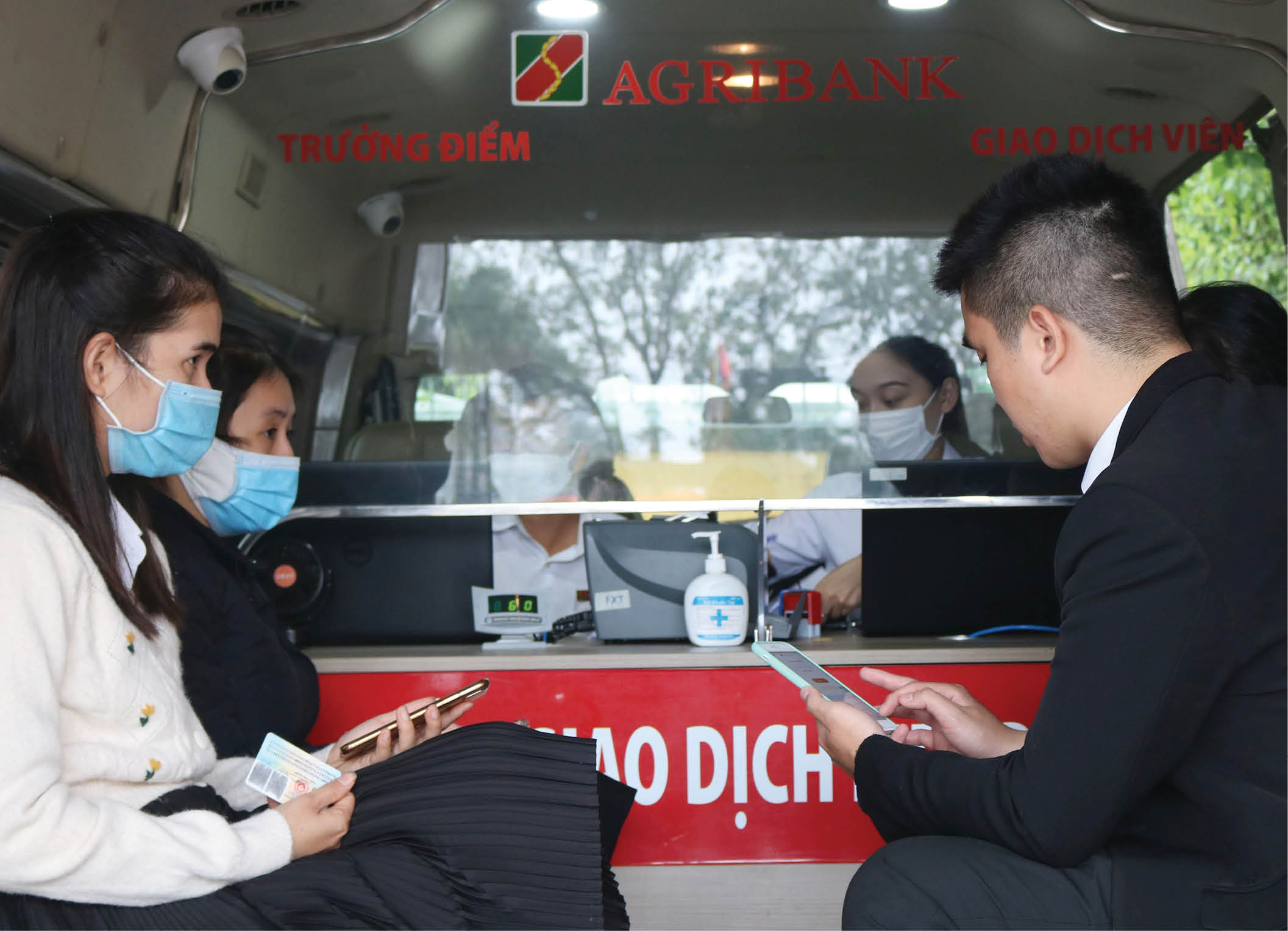Khi nông dân dùng  app