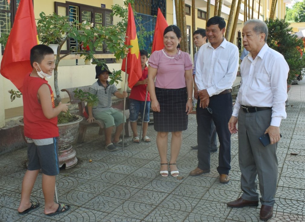 Nam Đông sẵn sàng cho năm học mới