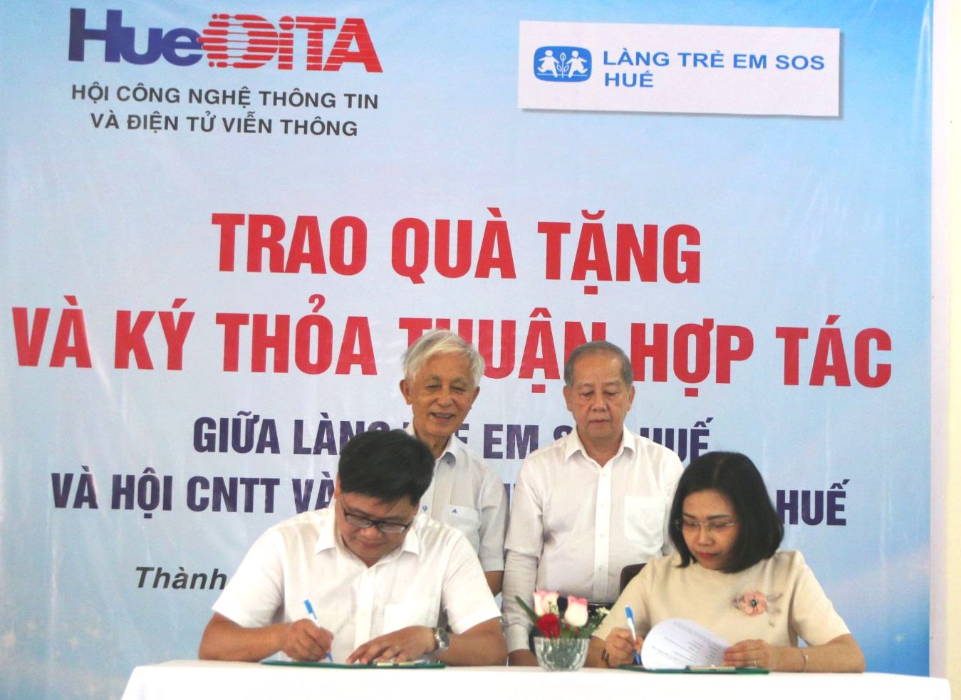 Signing to support SOS Hue Children’s Village on training and vocational guidance