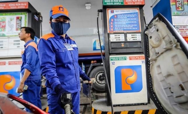Nghiên cứu giảm thuế tiêu thụ đặc biệt đối với xăng dầu