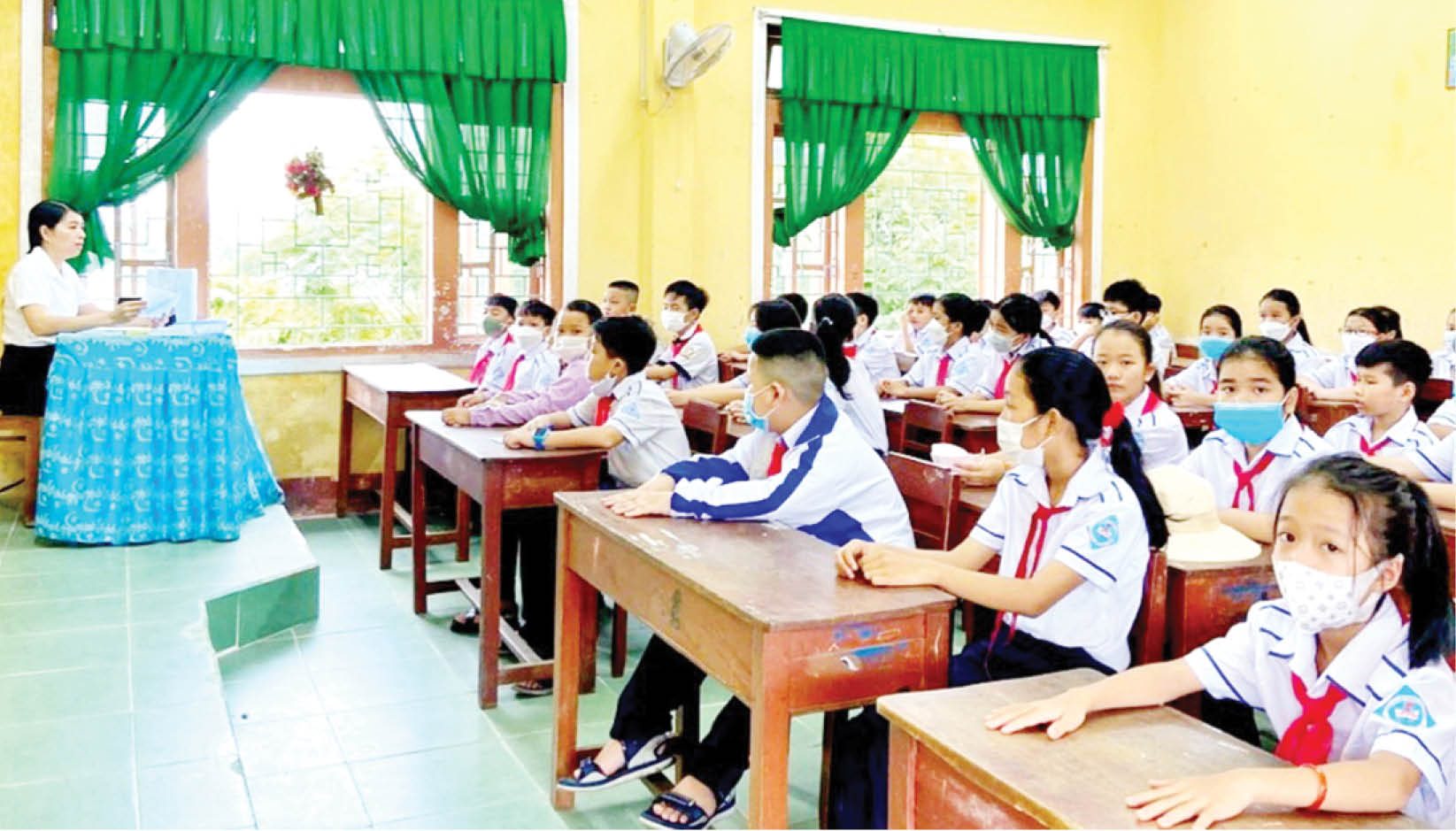 Giải pháp bao phủ bảo hiểm y tế toàn dân