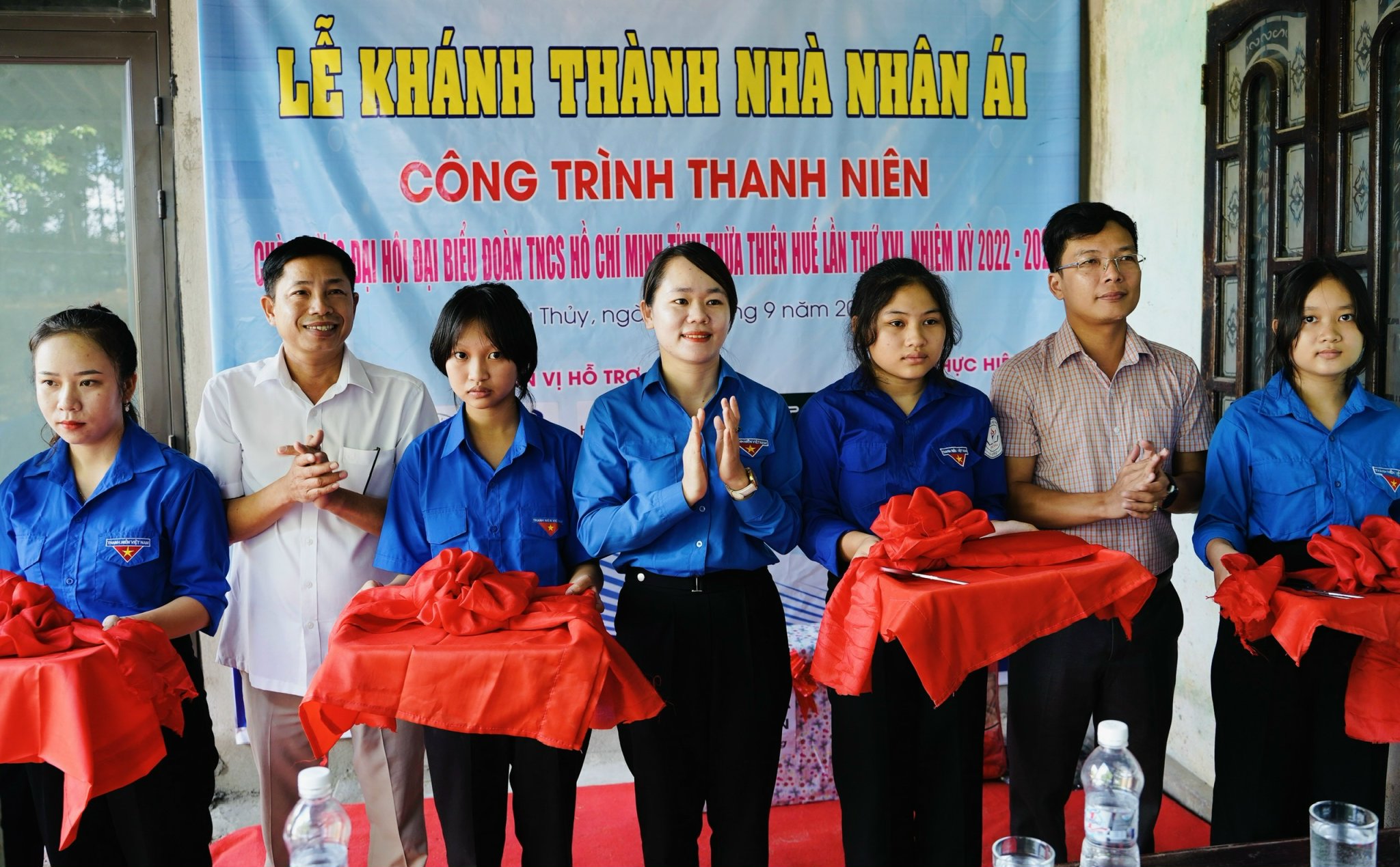 Bàn giao nhà nhân ái cho gia đình khó khăn ở Hương Thủy