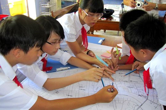 Xây dựng hệ thống giáo dục và đào tạo đảm bảo phát triển đồng bộ, chuẩn hóa