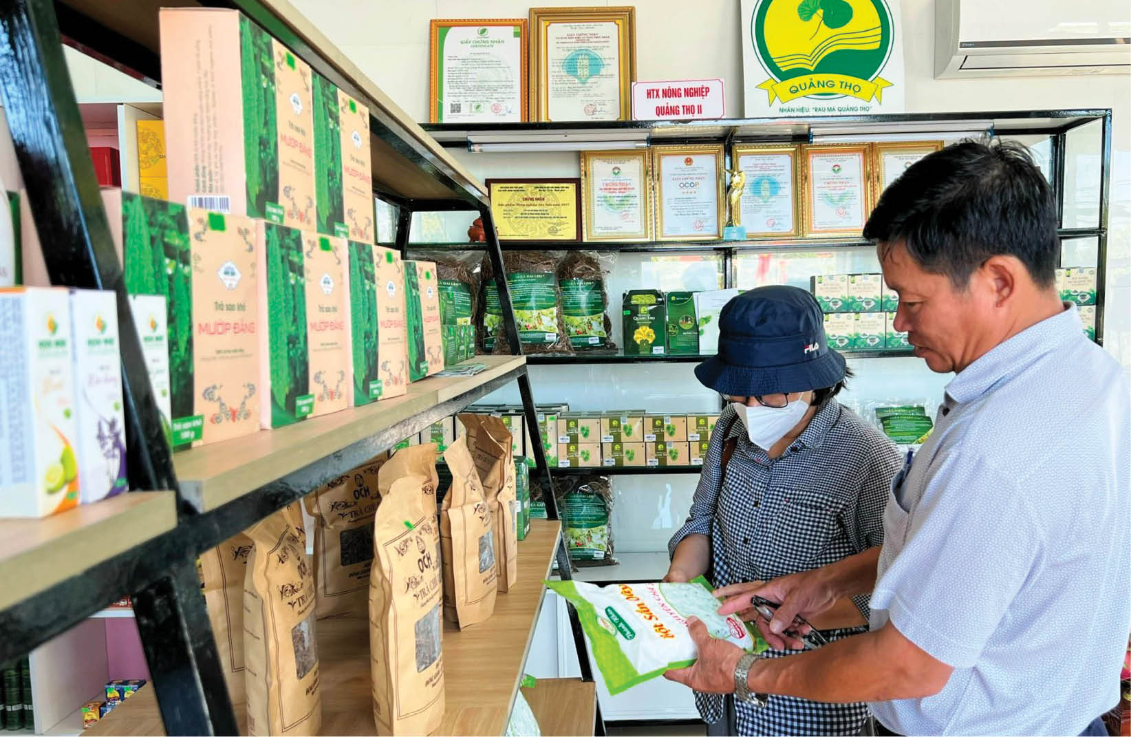 Quảng Điền Nâng chất lượng đại hội chi bộ trực thuộc