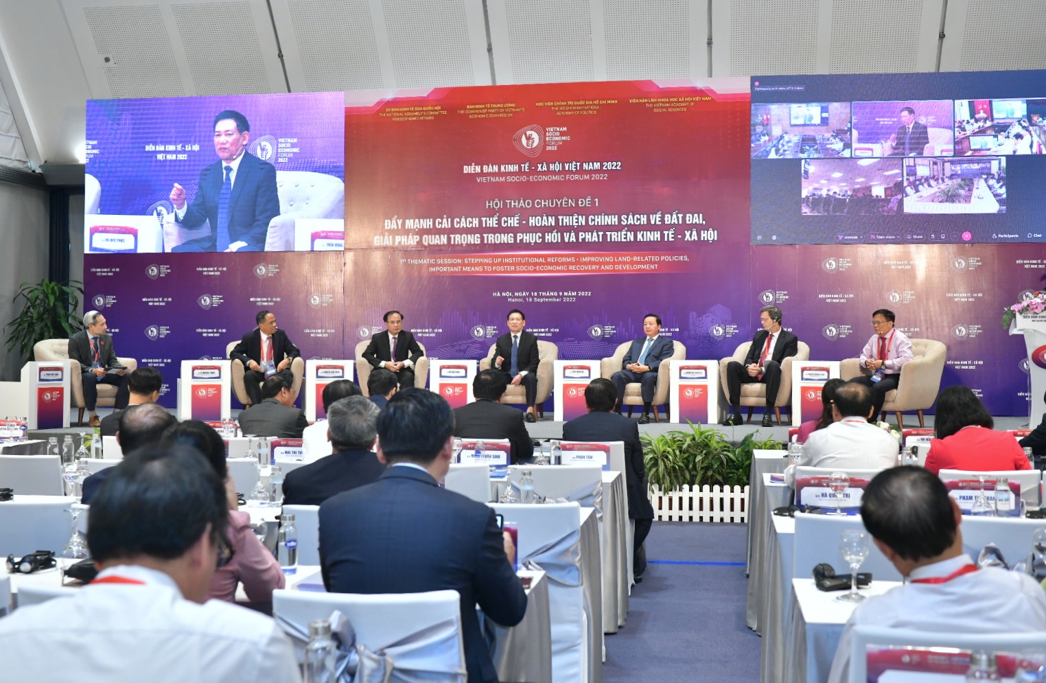 Những cải cách đột phá về chính sách đất đai