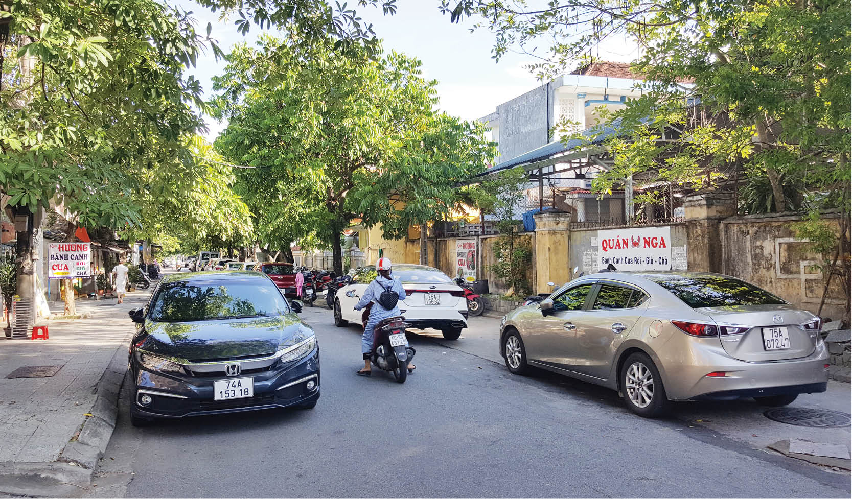 Tránh xung đột khi dừng, đậu xe nơi công cộng