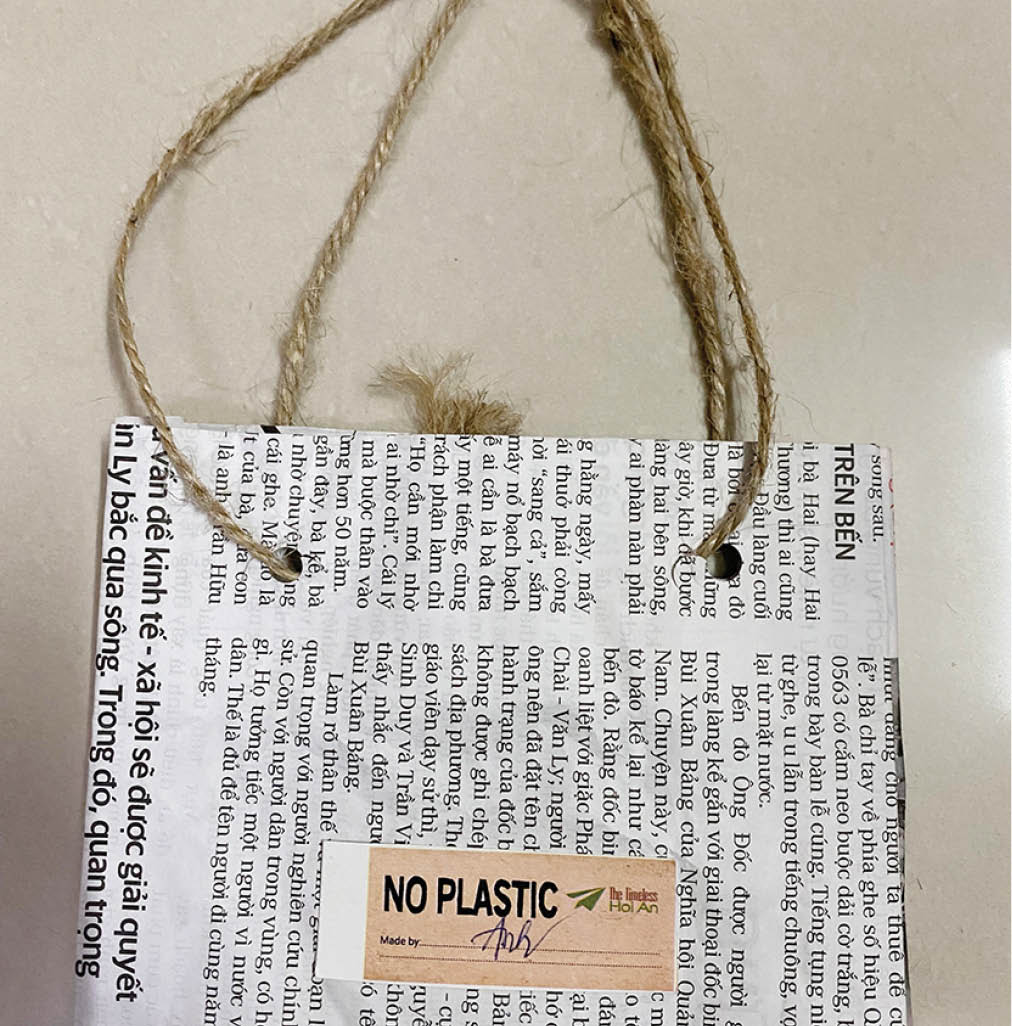 Chiếc túi giấy từ Hội An