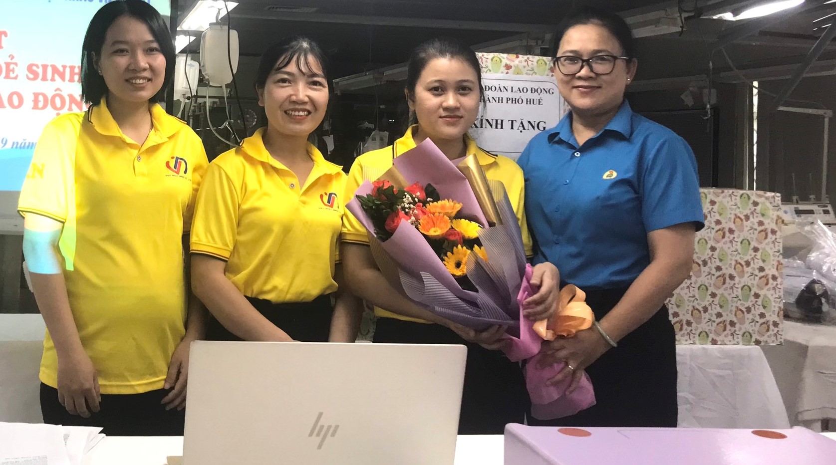 Tạo nơi sinh hoạt nâng cao kiến thức cho công nhân lao động