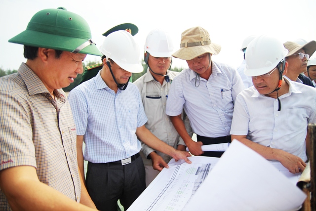 Hủy, hoãn các cuộc họp không cấp bách để chỉ đạo, triển khai ứng phó với bão