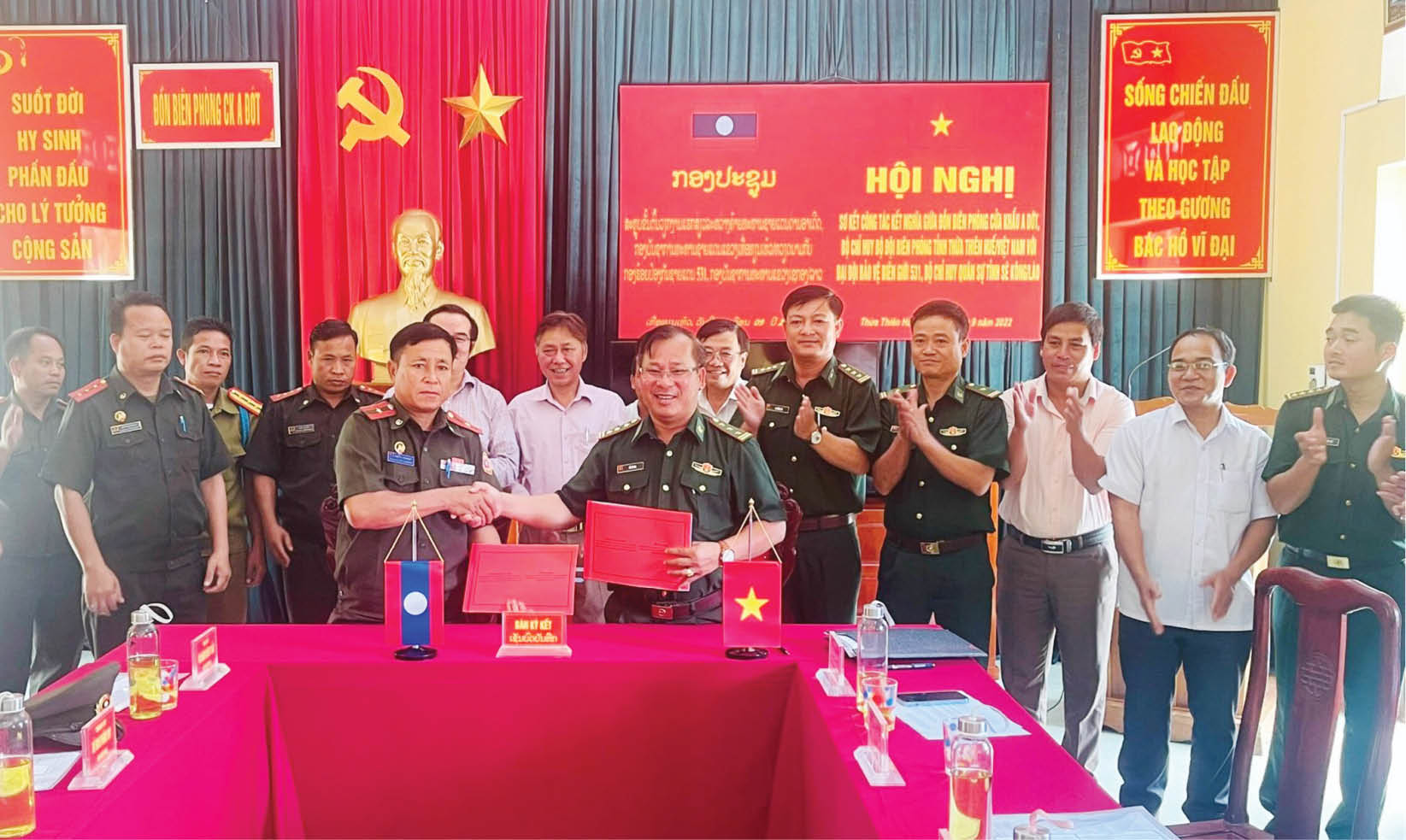 Thắt chặt đoàn kết, bảo vệ vững chắc biên giới