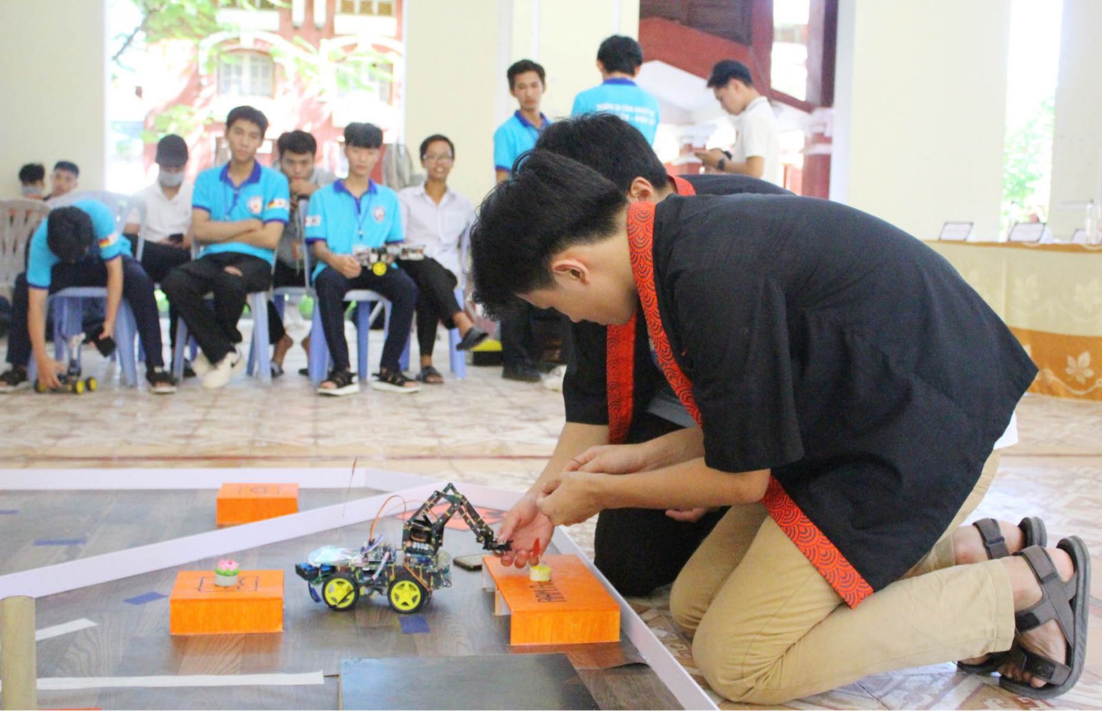 RAM - The playground of robots