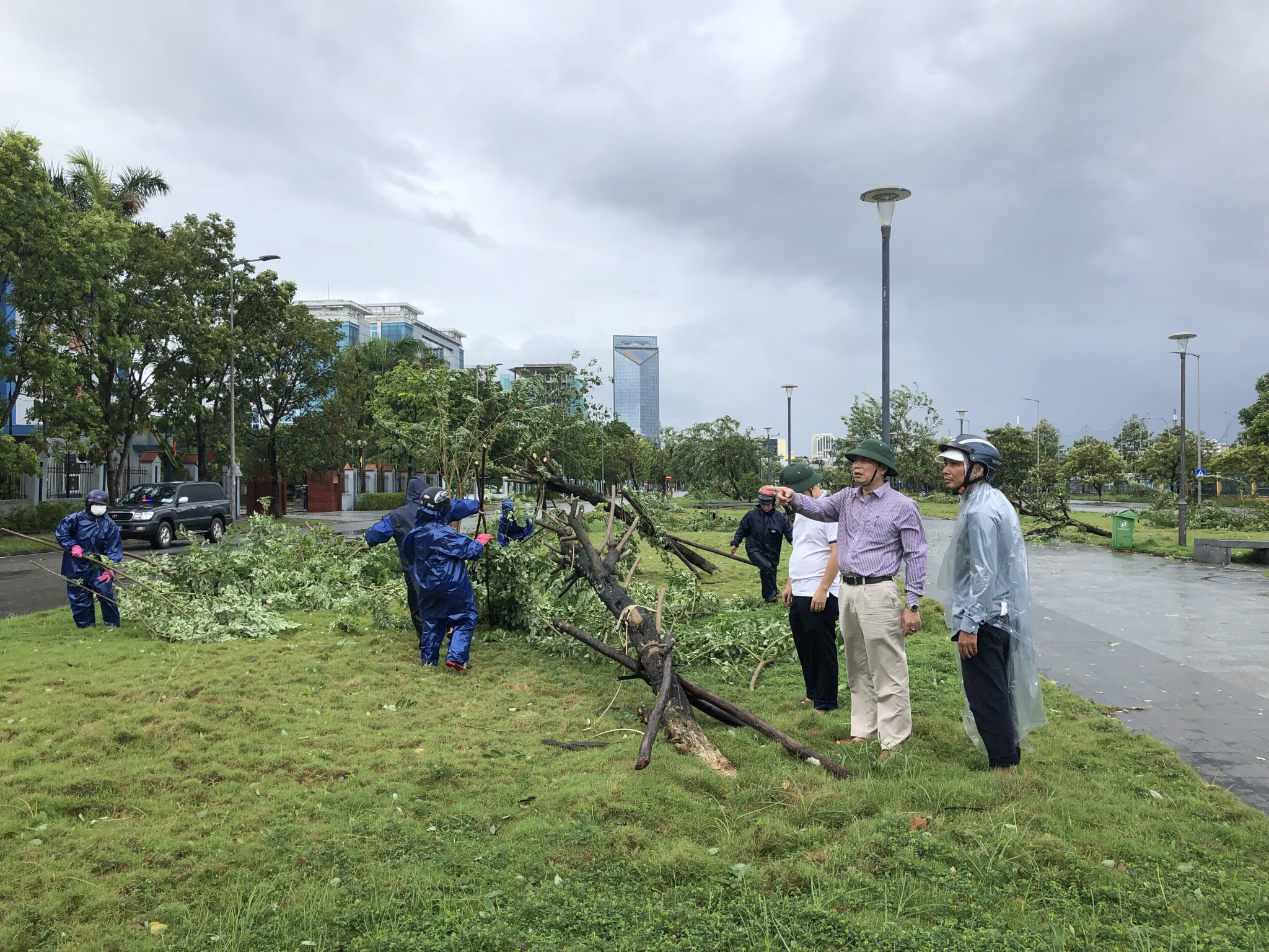 Đảm bảo giao thông thông suốt sau bão