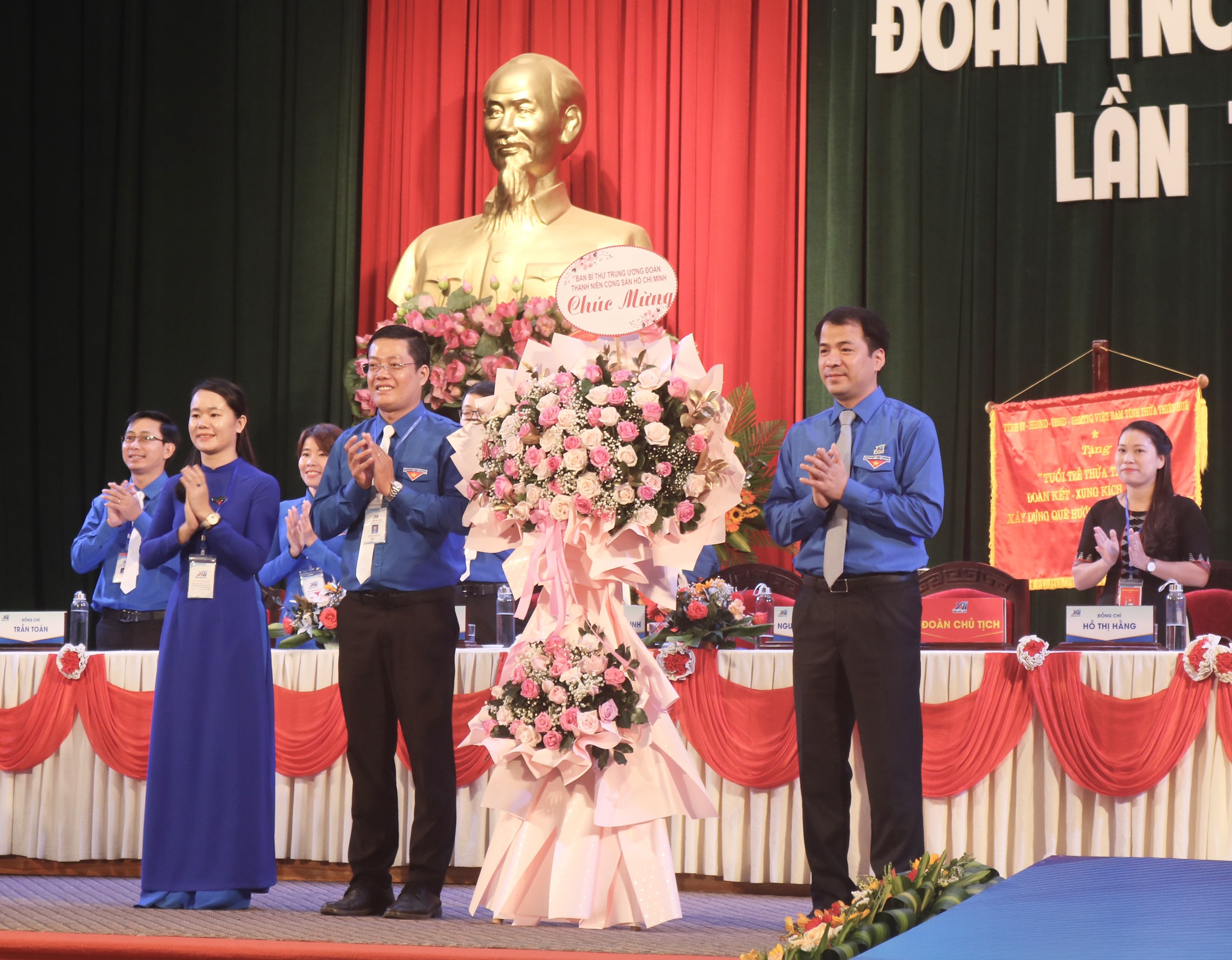 Xây dựng thế hệ thanh niên phát triển toàn diện, giàu lòng yêu nước