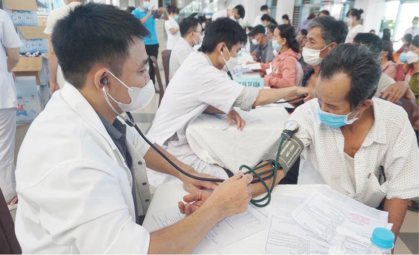 Vươn tầm “Trung tâm y tế chuyên sâu” - bài 2 “Ong chúa” và sự liên kết 3 trụ cột