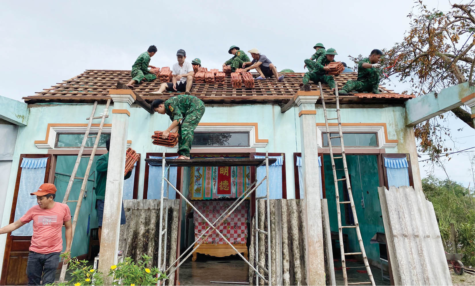 Những người “chữa lành” vết thương