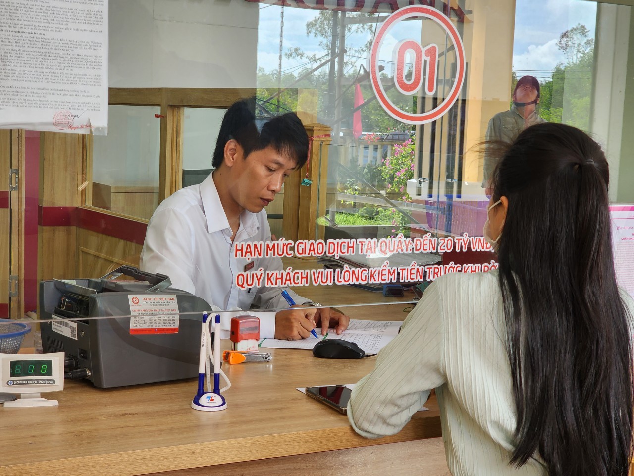 Agribank công bố đường dây nóng hỗ trợ khách hàng