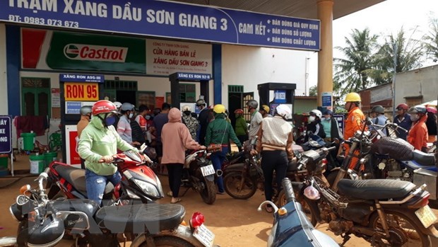 Xử lý nghiêm các trường hợp vi phạm trong kinh doanh xăng dầu