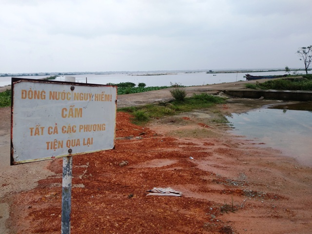 Cấm người và phương tiện lưu thông qua đập Cửa Lác