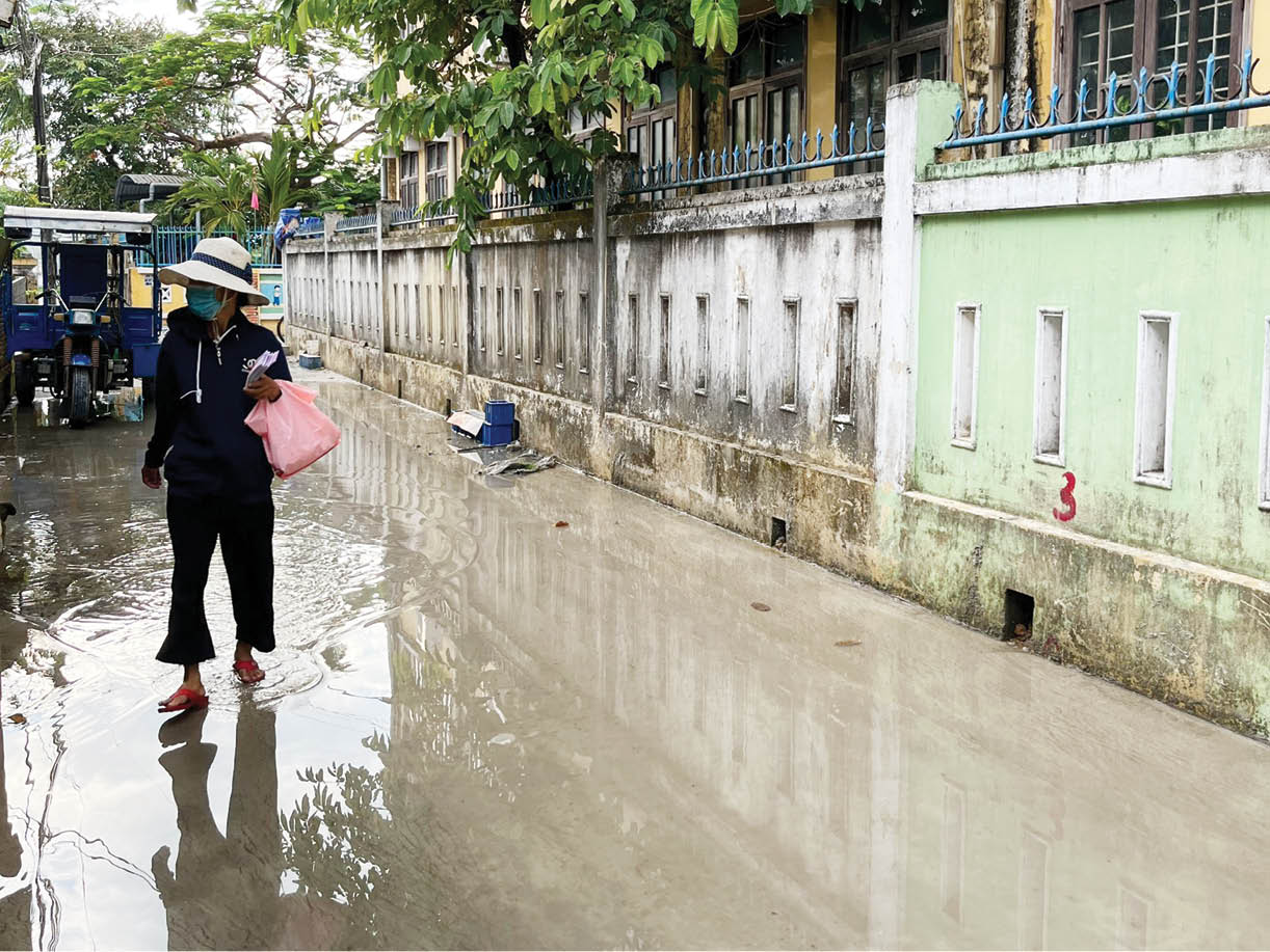 Đường làm xong bị đọng nước