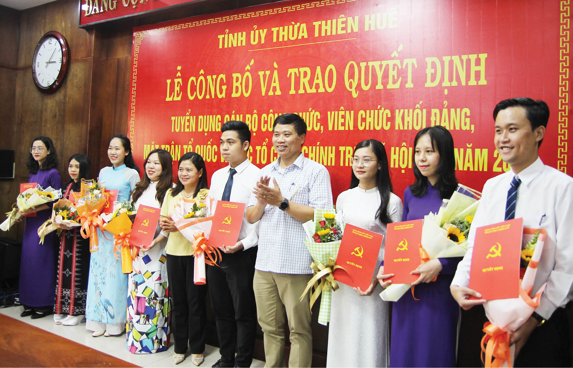 Kiện toàn, sắp xếp tổ chức hệ thống chính trị đồng bộ