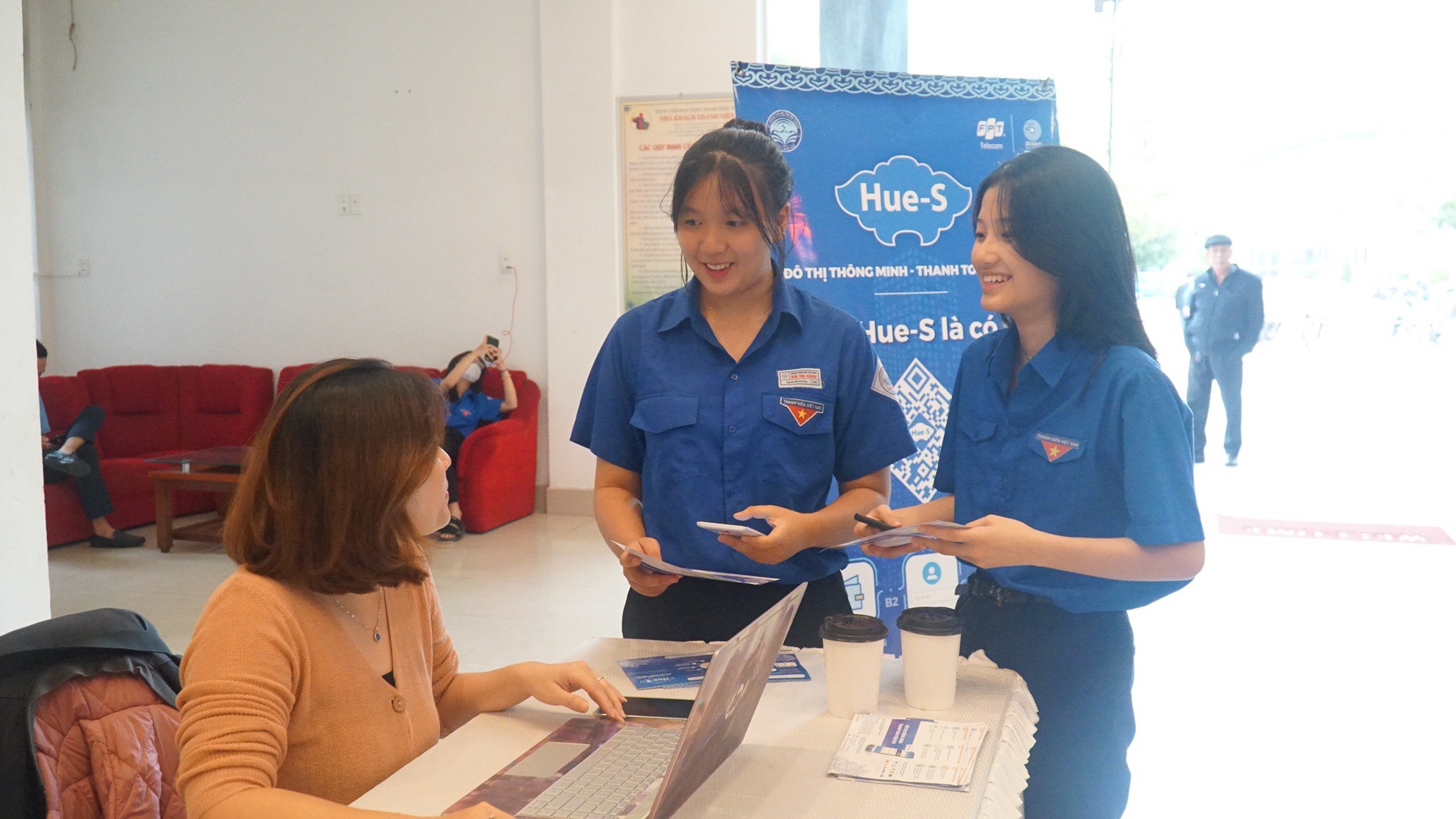 Phát động phong trào “Tuổi trẻ Thừa Thiên Huế đồng hành cùng ví điện tử Hue-S”